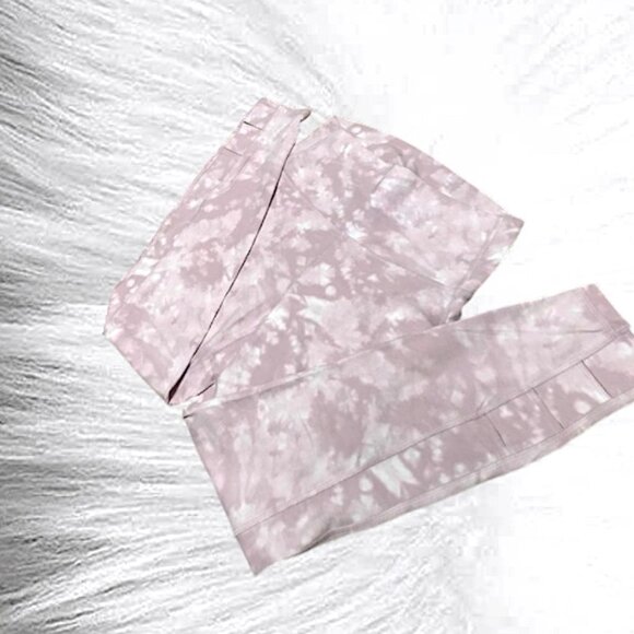 Old Navy Pants - 🌸3/$30 🌸Old Navy Tie Dye Pink Mauve Tights with Fun Leg Detail